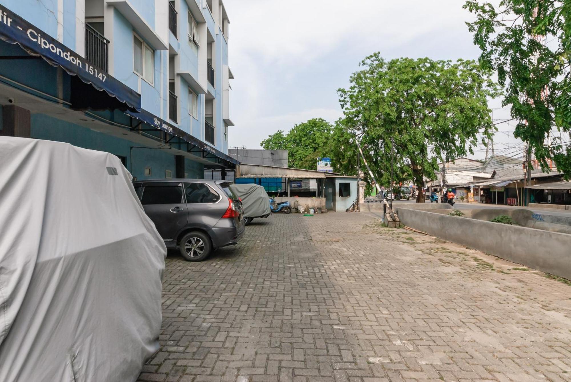 Reddoorz Near Mandaya Royal Hospital Puri Hotel Tangerang Ngoại thất bức ảnh
